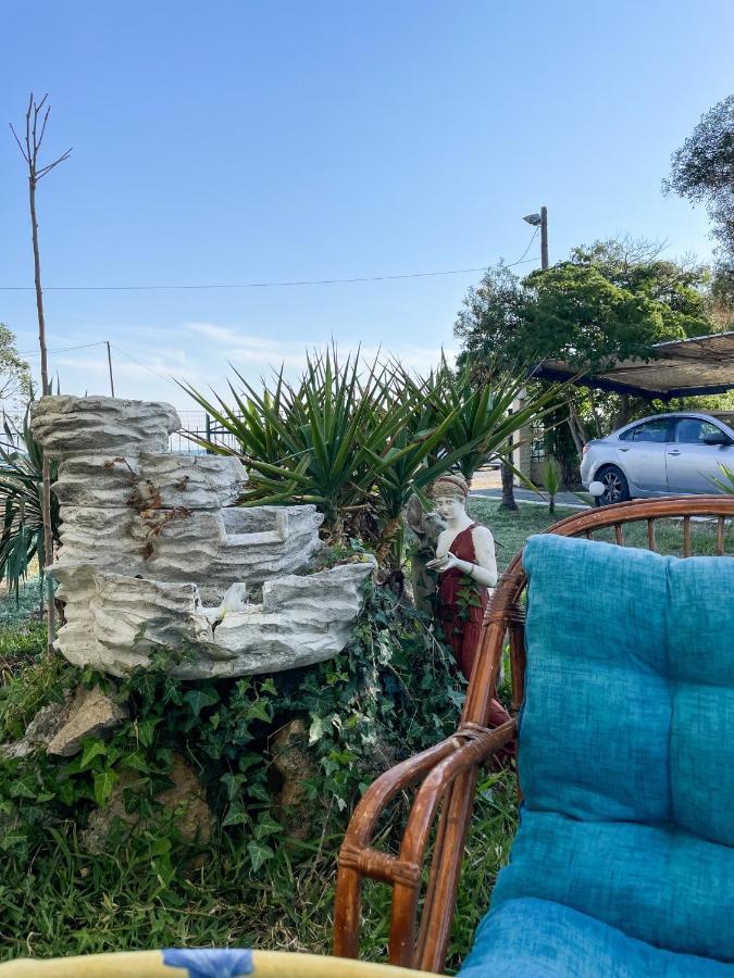 Casa Lia-Beach Front Villa Nea Kallikrateia Eksteriør bilde